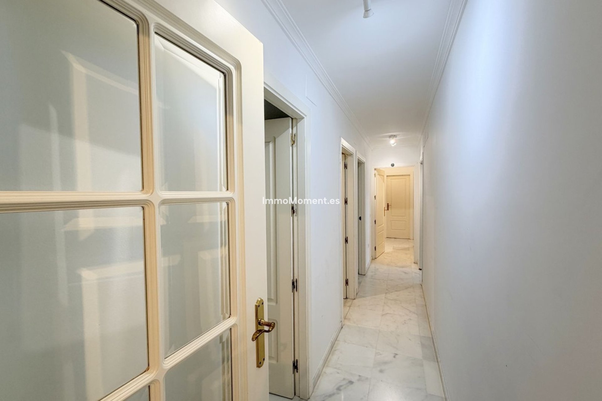Resale - Apartment - Manilva - La Duquesa