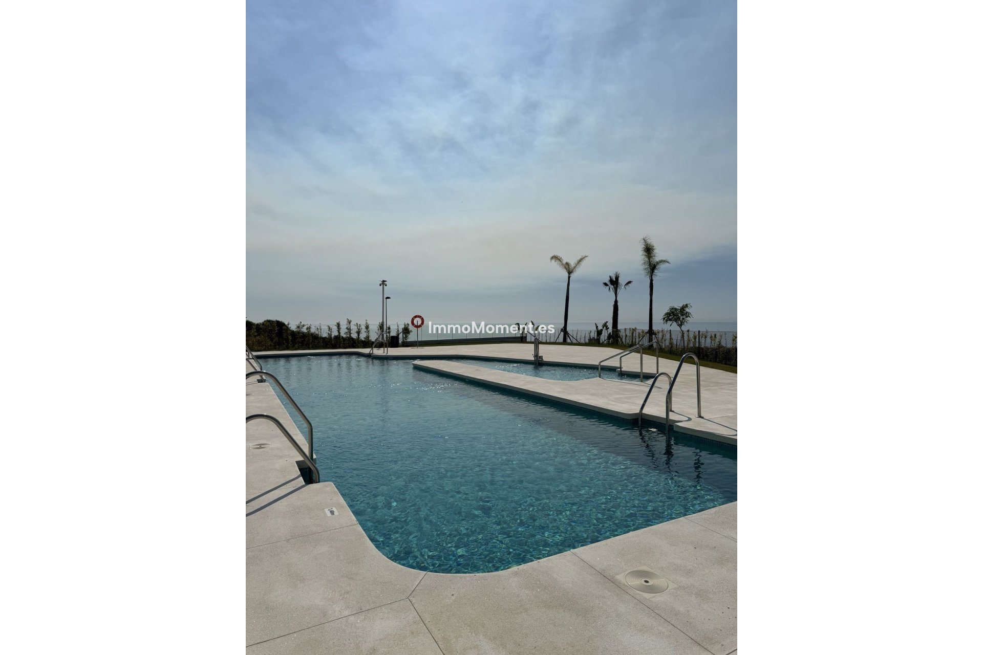 Resale - Apartment - Manilva - La Duquesa