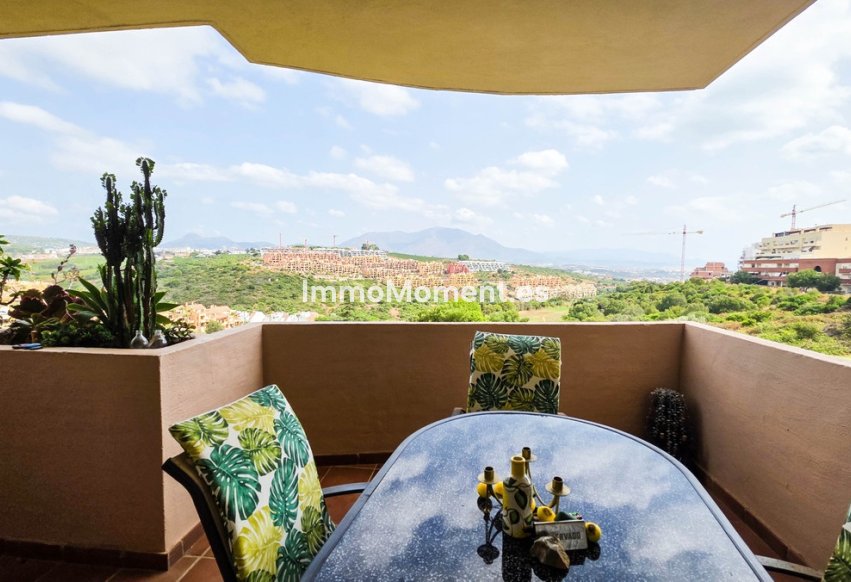 Resale - Apartment - Manilva - La Duquesa