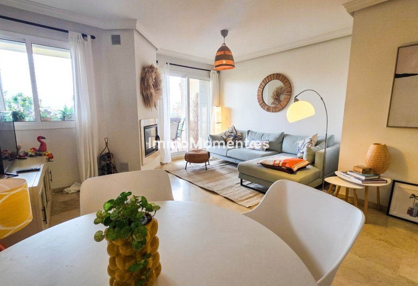 Resale - Apartment - Manilva - La Duquesa