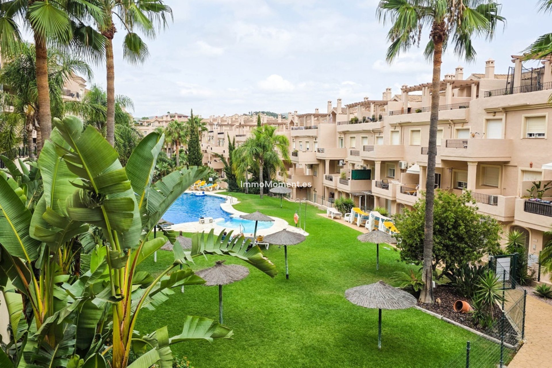 Resale - Apartment - Manilva - La Duquesa