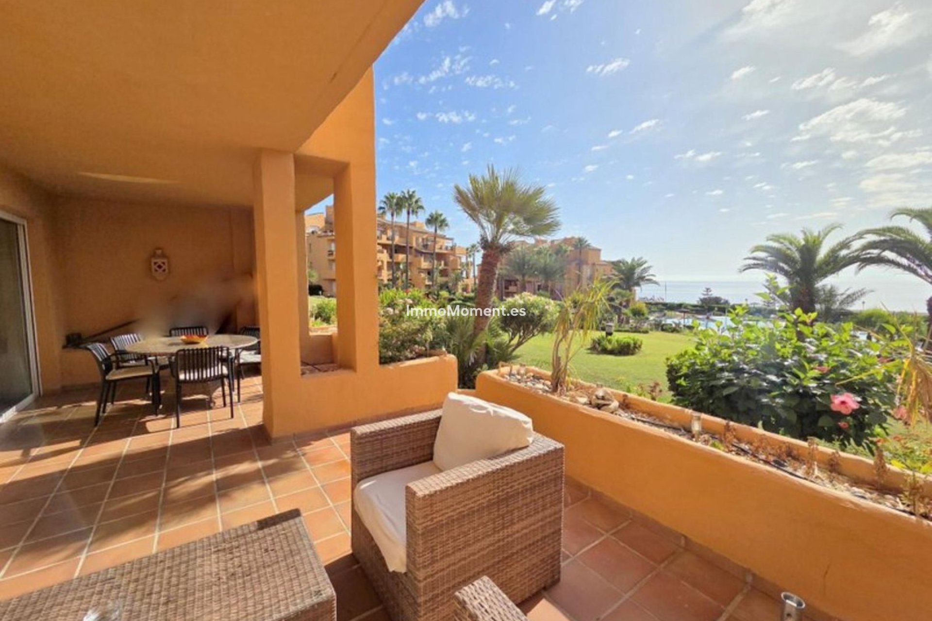 Resale - Apartment - Manilva - La Duquesa