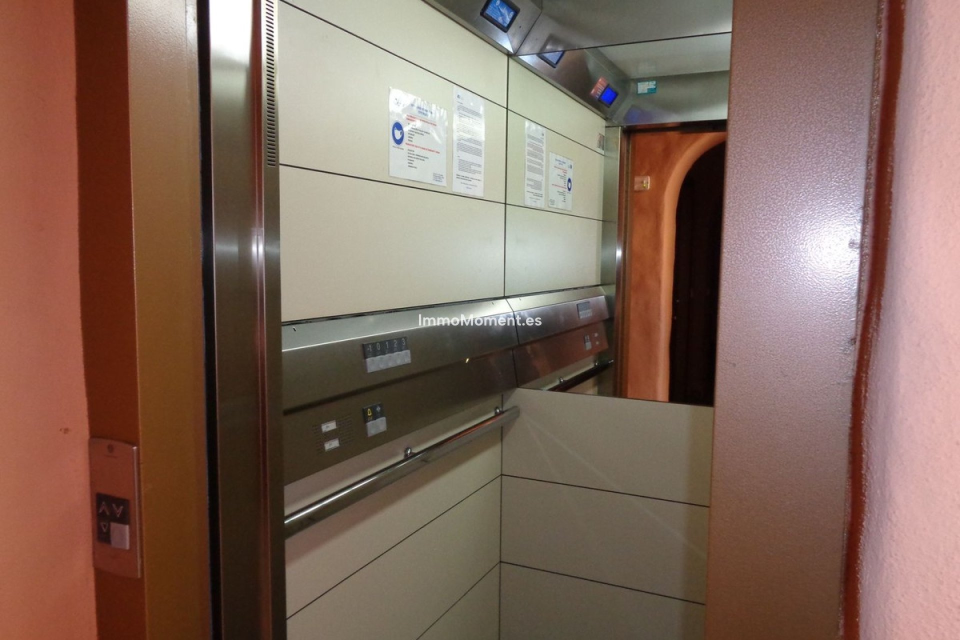 Resale - Apartment - Manilva - La Duquesa