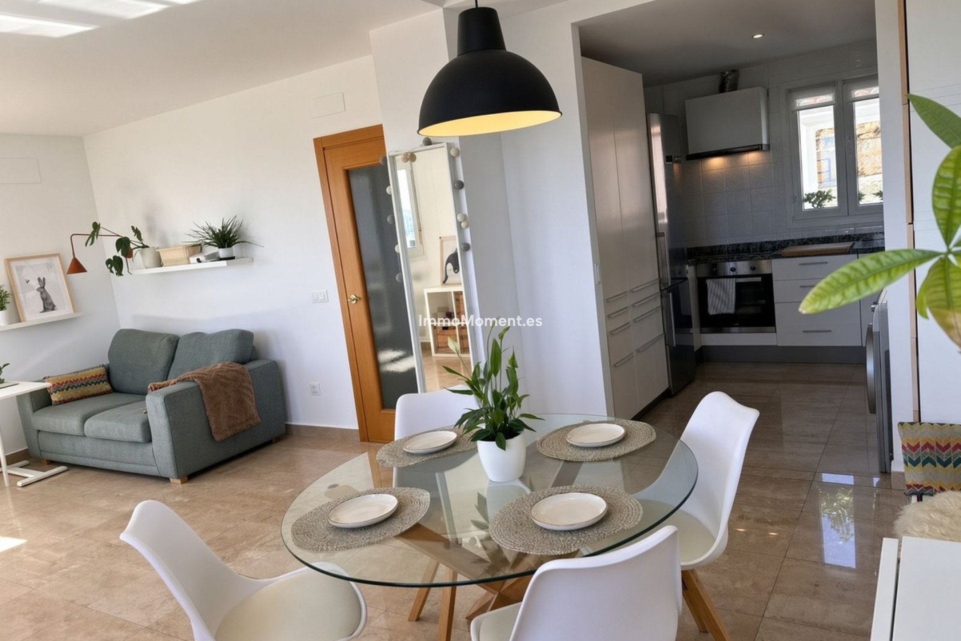 Resale - Apartment - Manilva - La Duquesa