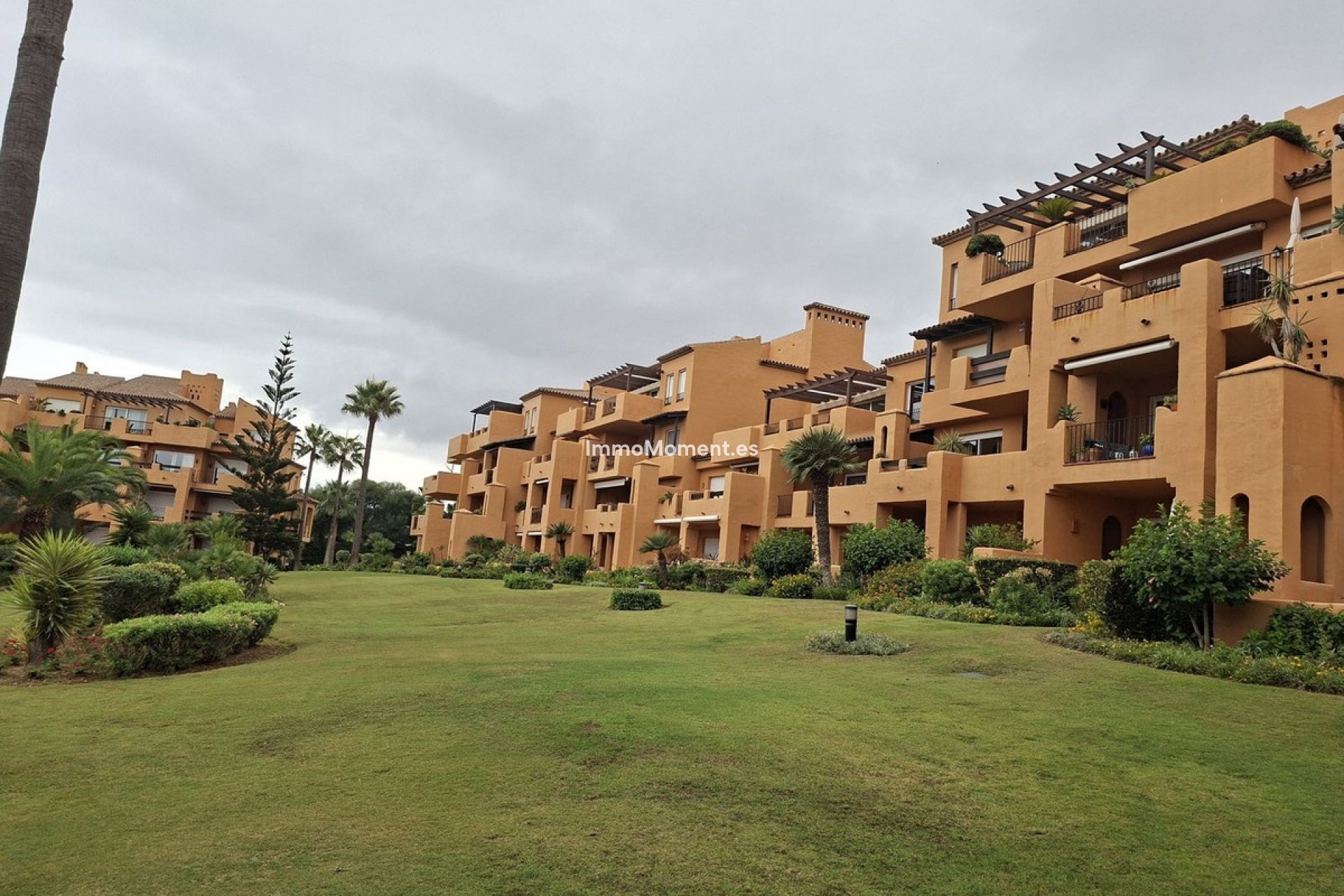 Resale - Apartment - Manilva - La Duquesa