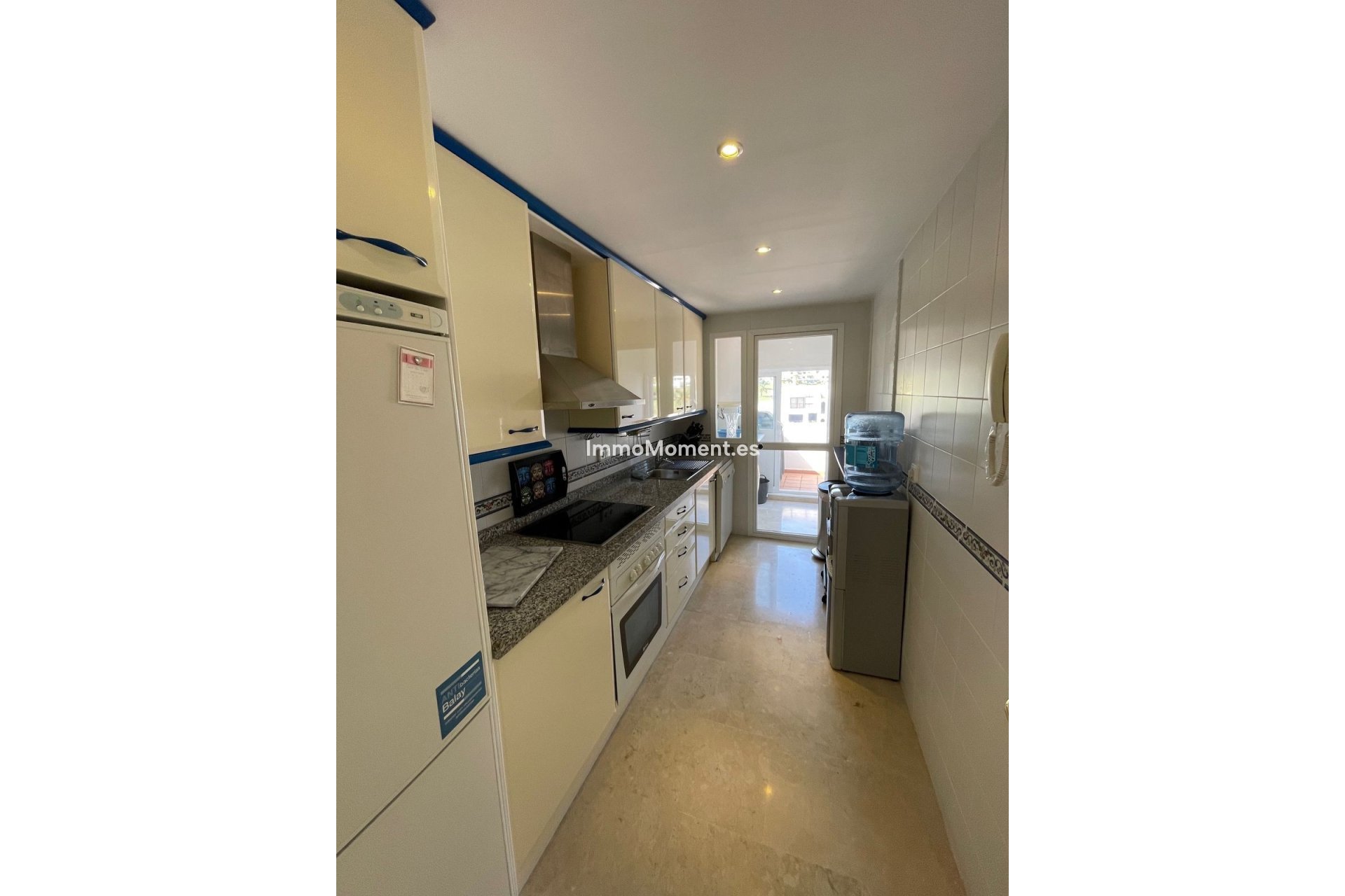 Resale - Apartment - Manilva - La Duquesa