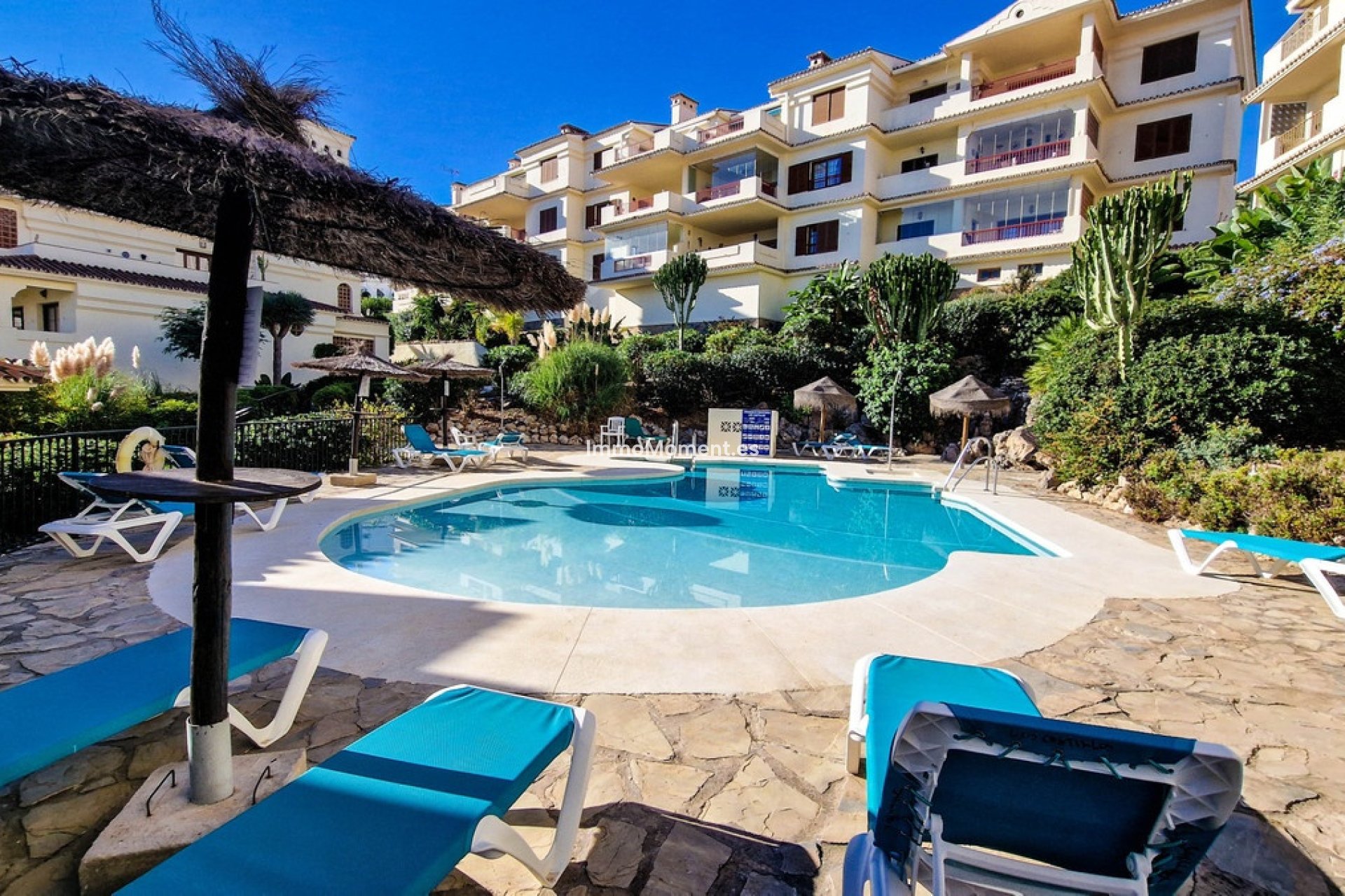 Resale - Apartment - Manilva - La Duquesa