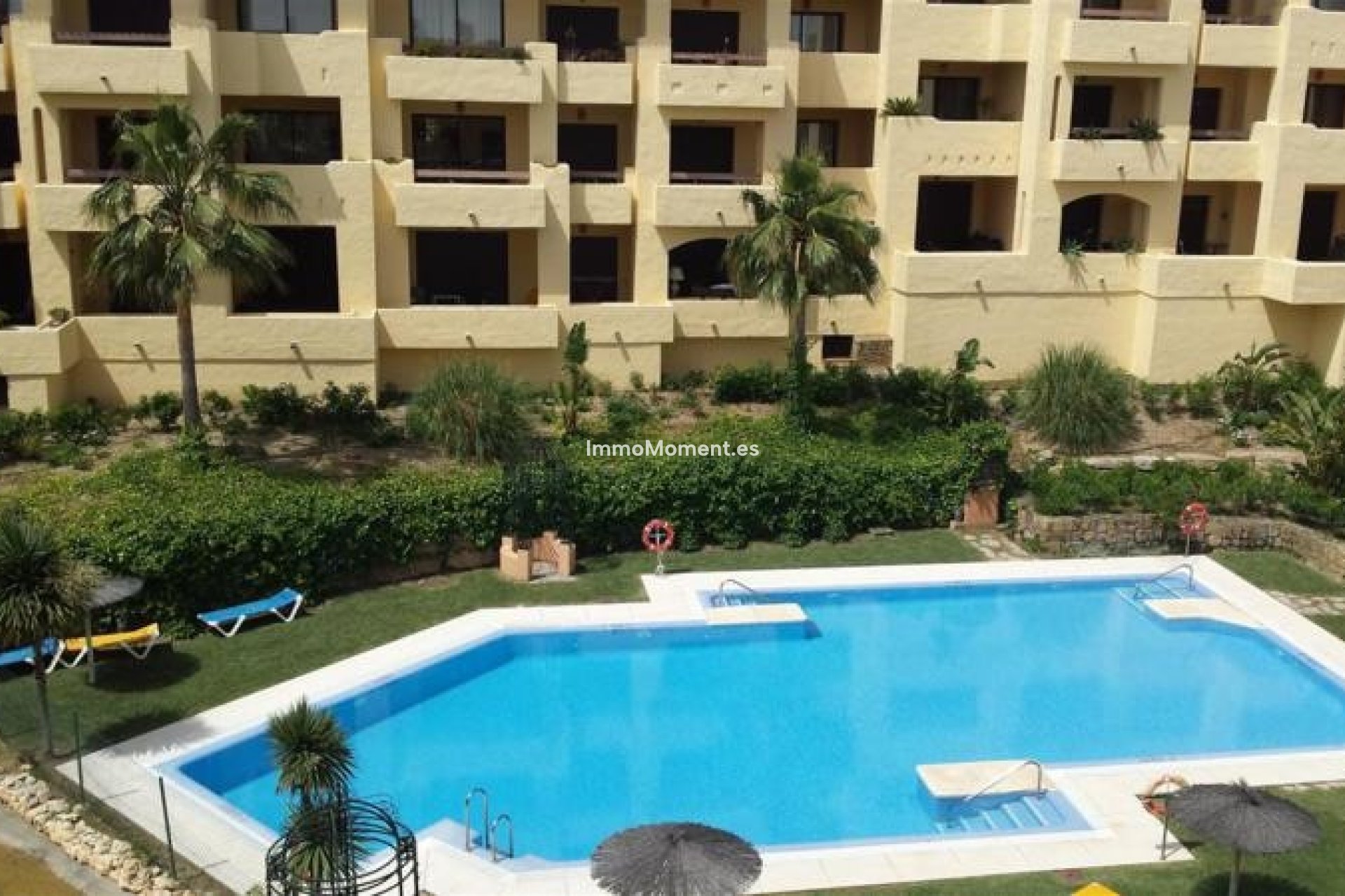 Resale - Apartment - Manilva - La Duquesa