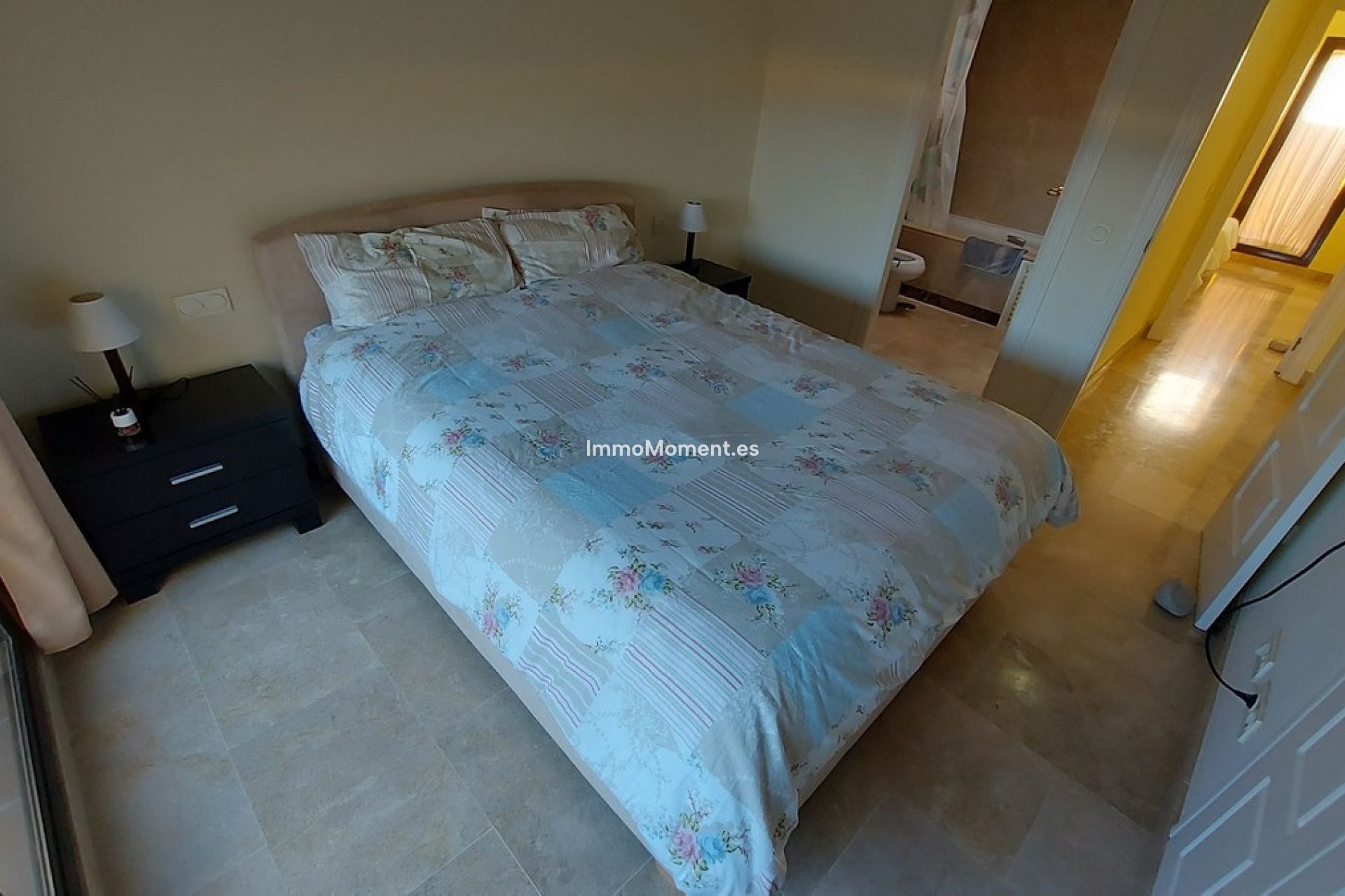 Resale - Apartment - Manilva - La Duquesa