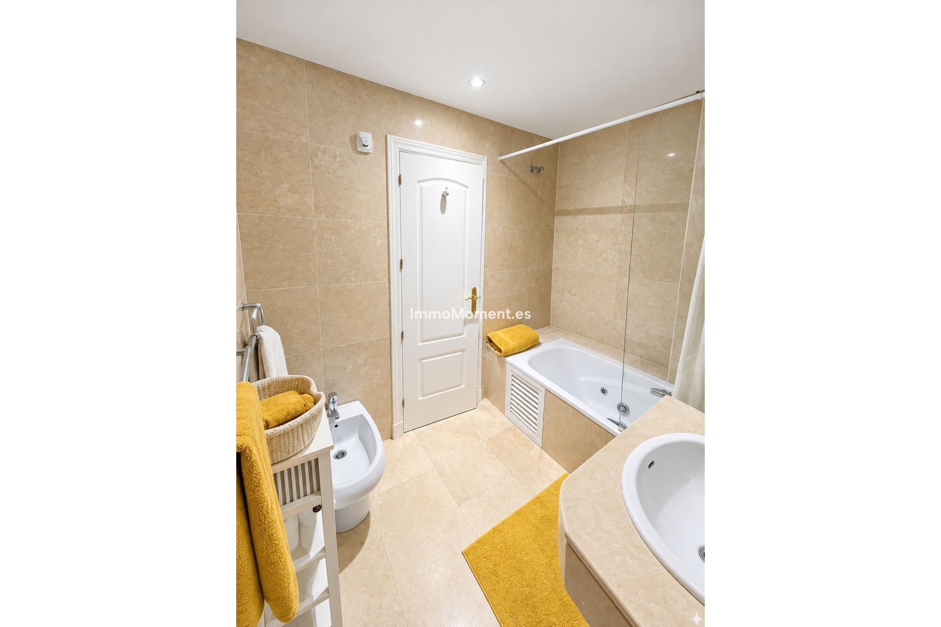 Resale - Apartment - Manilva - La Duquesa