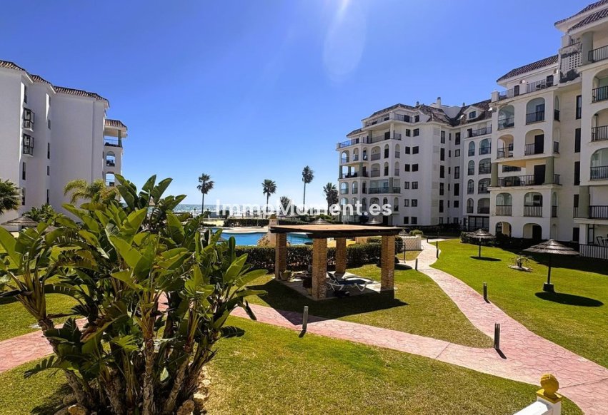 Resale - Apartment - Manilva - La Duquesa