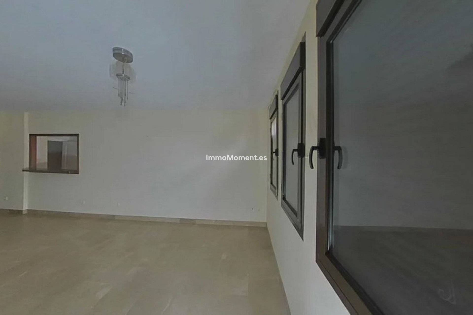 Resale - Apartment - Manilva - La Duquesa