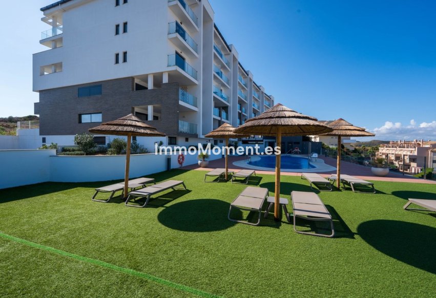 Resale - Apartment - Manilva - La Duquesa