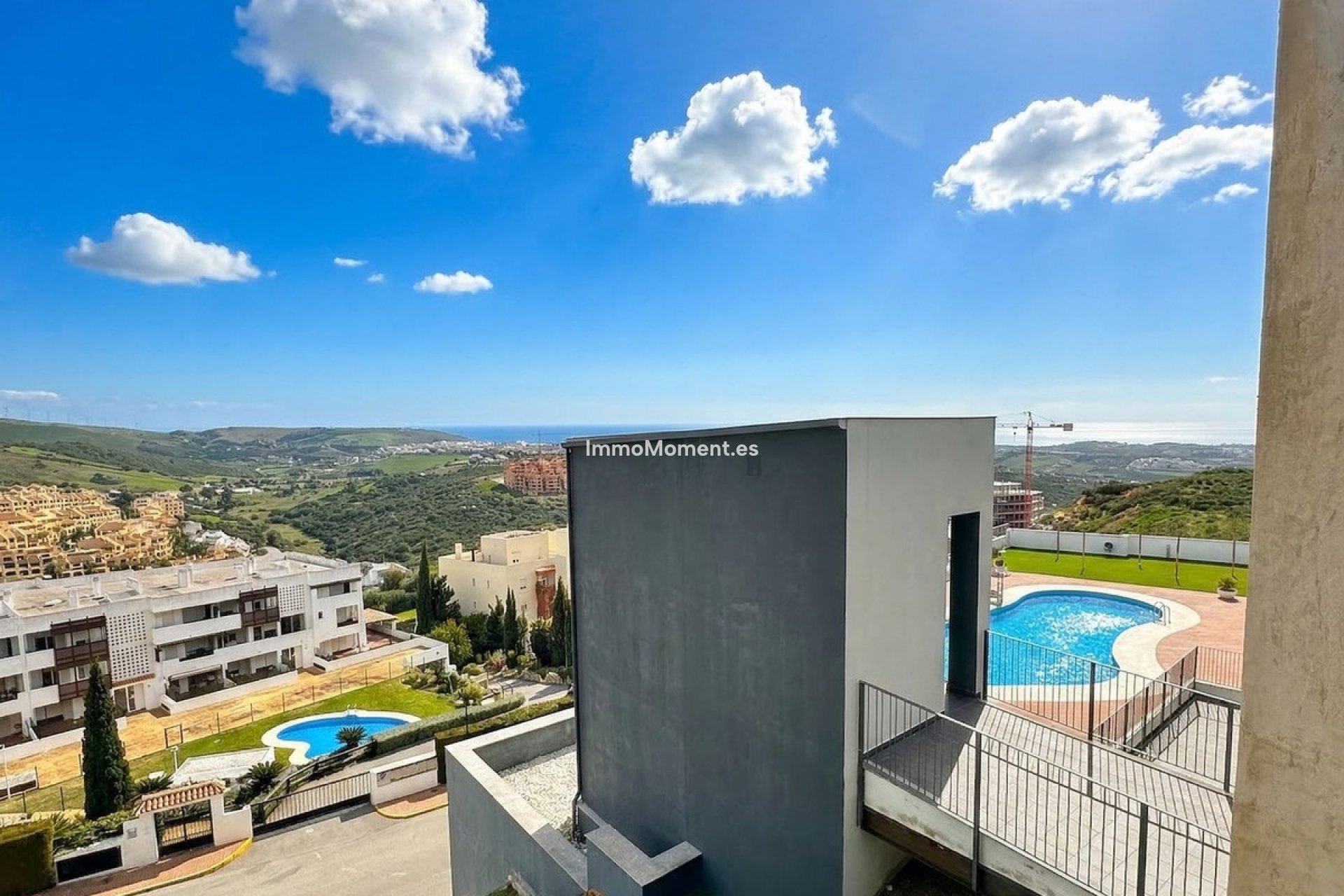 Resale - Apartment - Manilva - La Duquesa