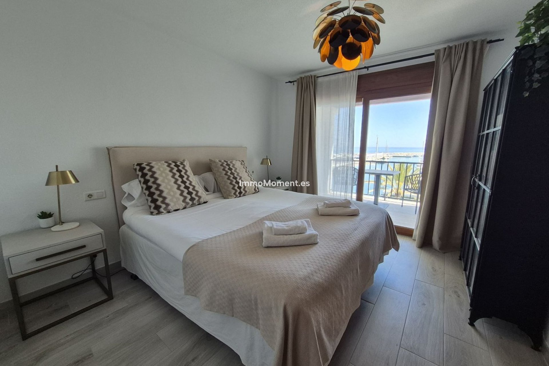 Resale - Apartment - Manilva - La Duquesa