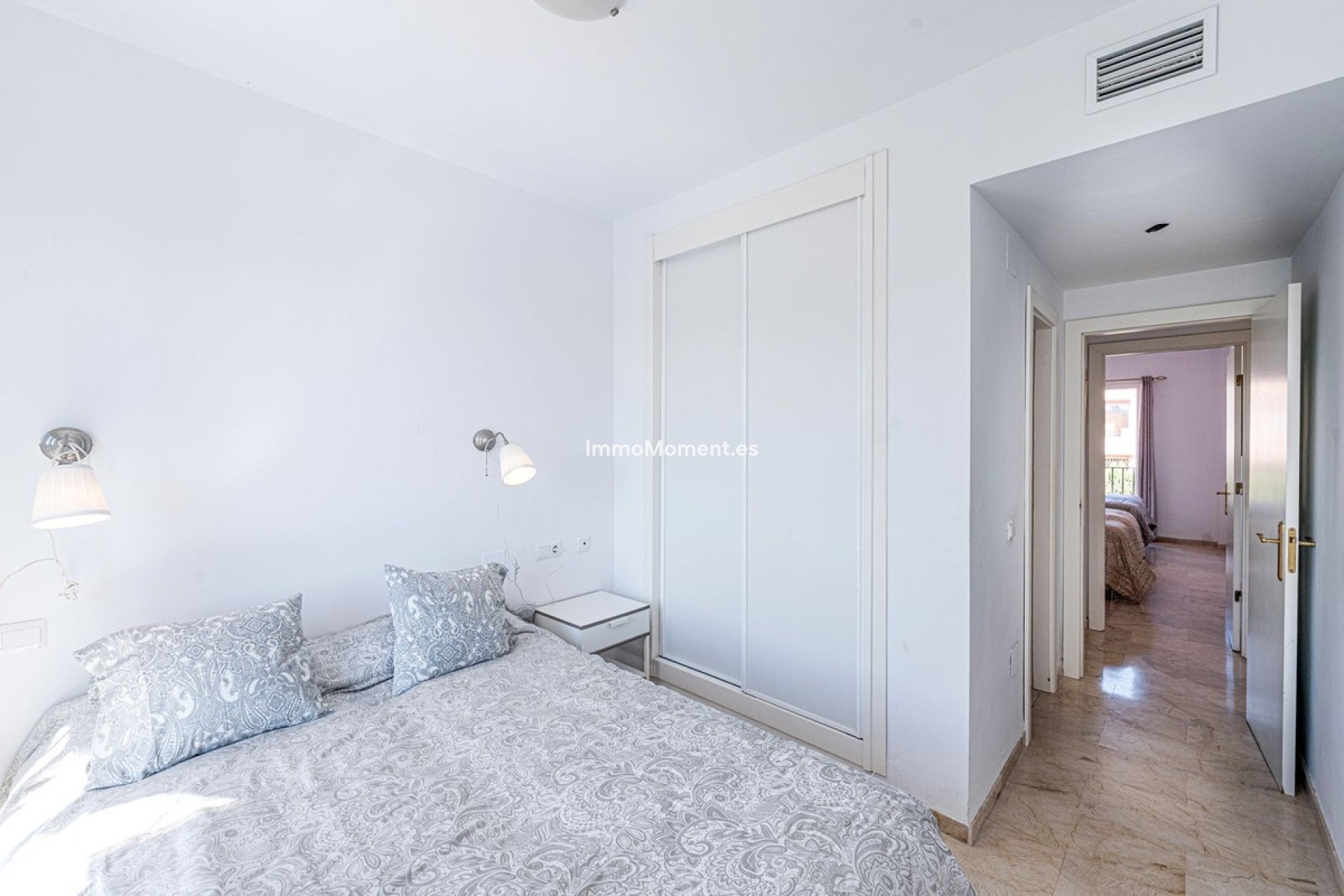 Resale - Apartment - Manilva - La Duquesa