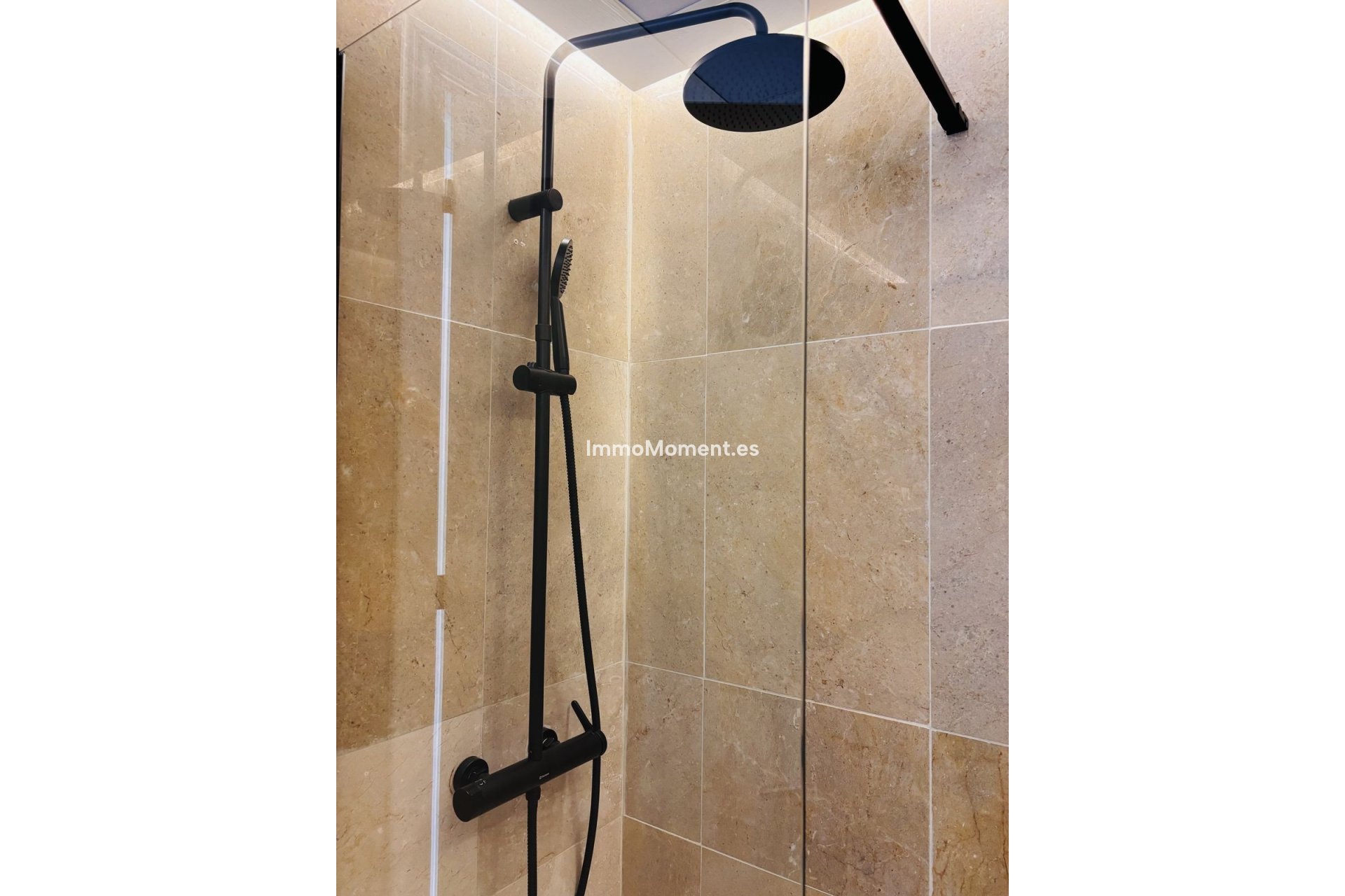 Resale - Apartment - Manilva - La Duquesa