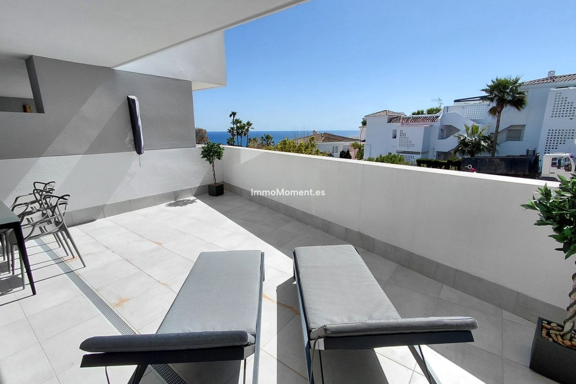 Resale - Apartment - Manilva - La Duquesa