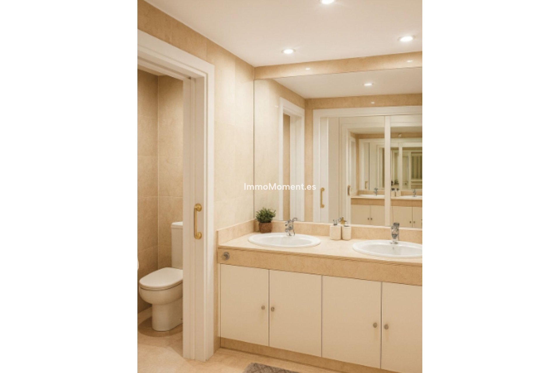 Resale - Apartment - Manilva - La Duquesa