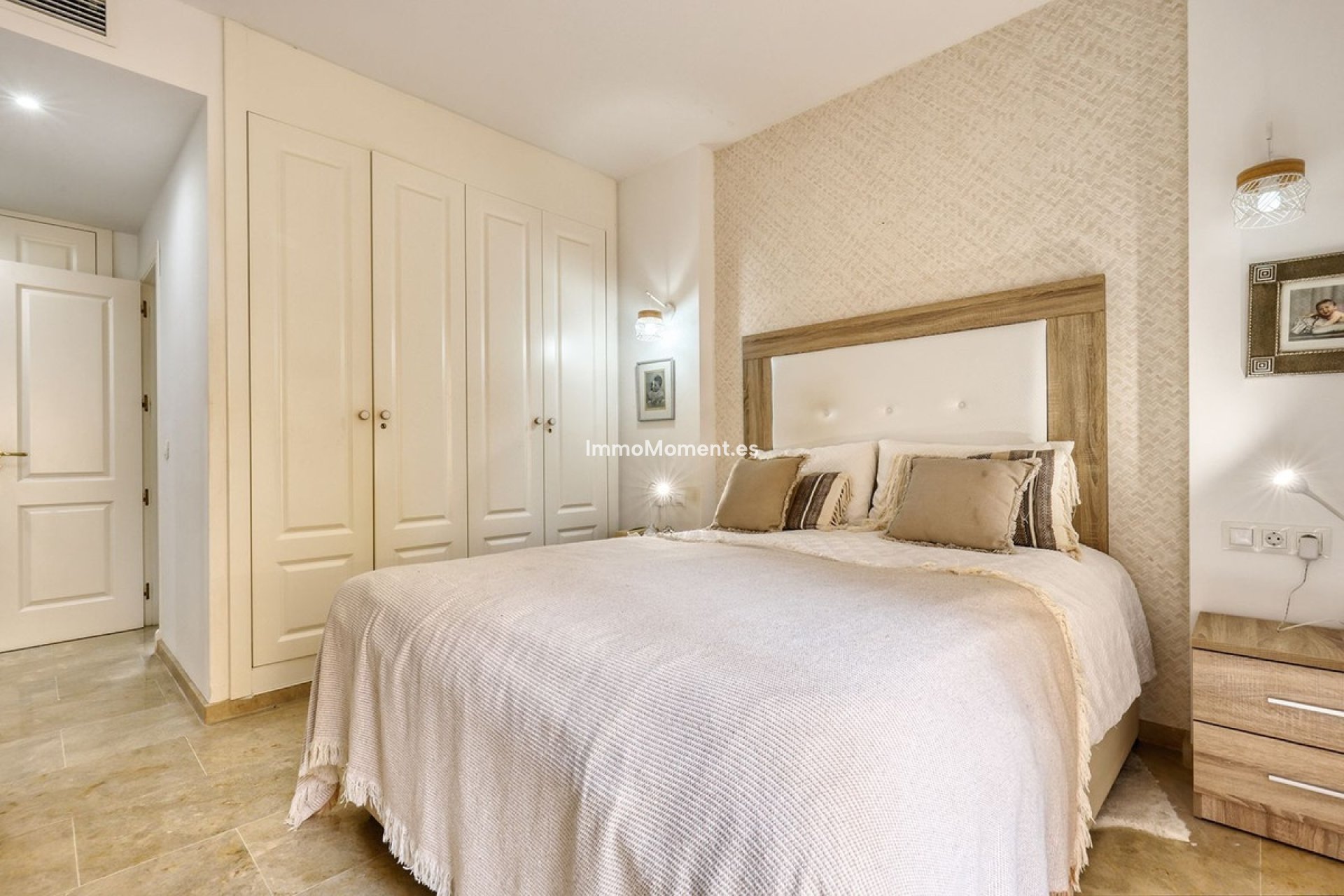 Resale - Apartment - Manilva - La Duquesa