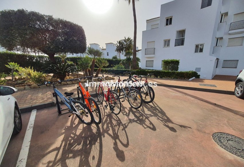 Resale - Apartment - Manilva - La Duquesa