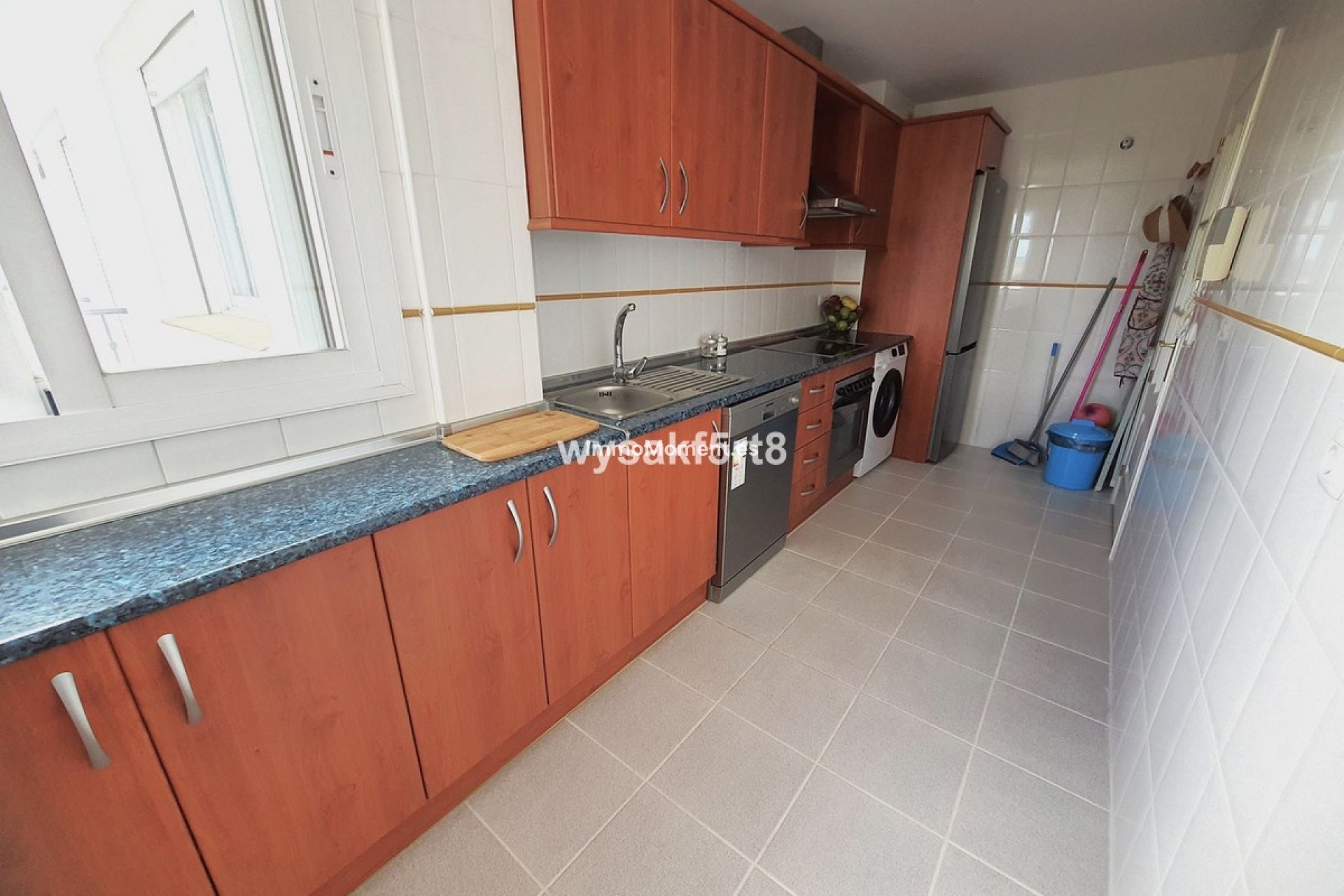 Resale - Apartment - Manilva - La Duquesa