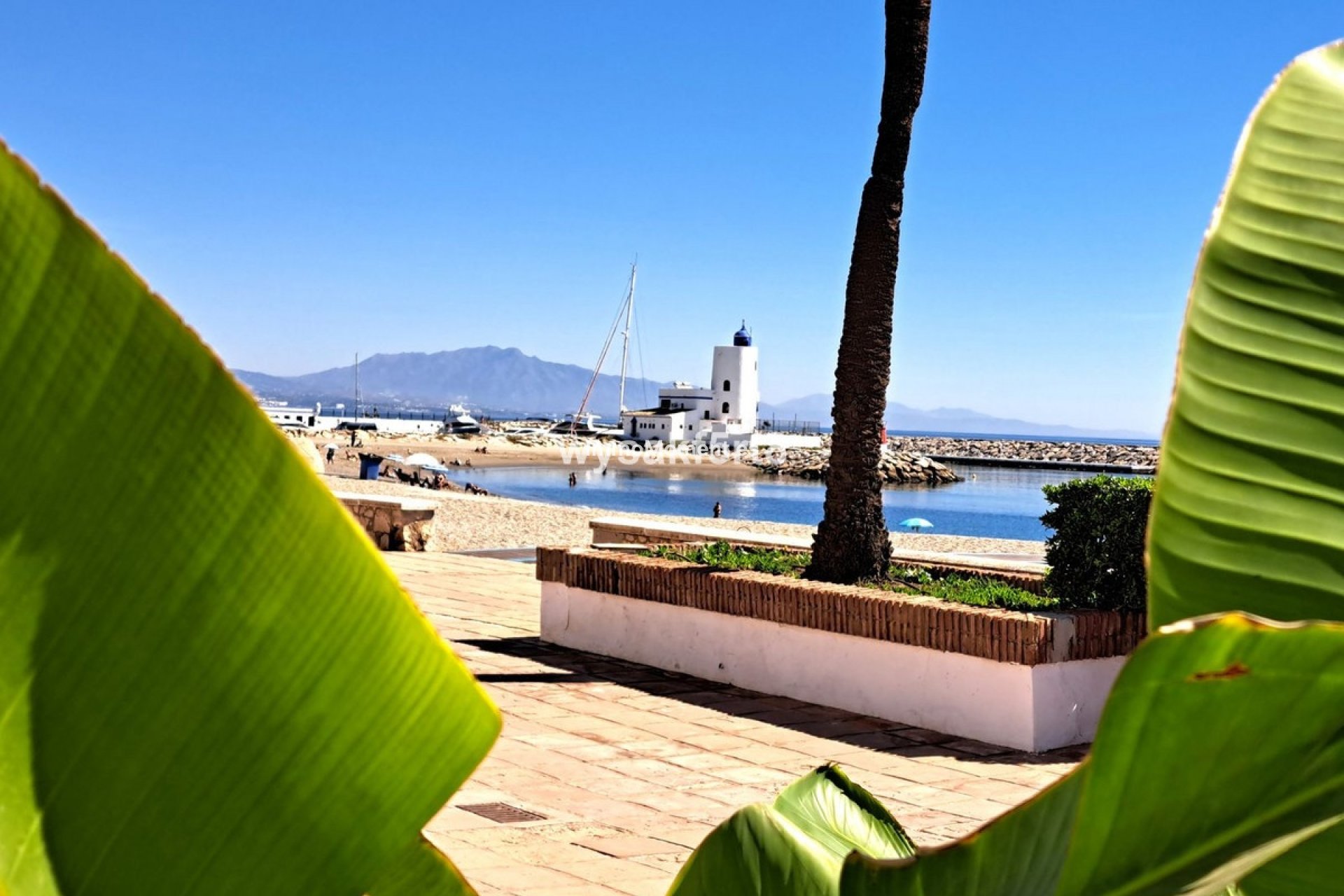 Resale - Apartment - Manilva - La Duquesa