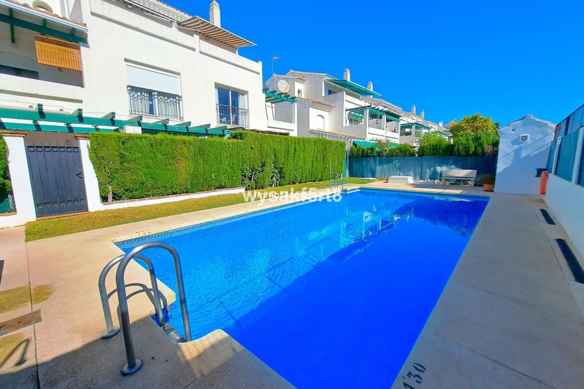 Resale - Apartment - Manilva - La Duquesa