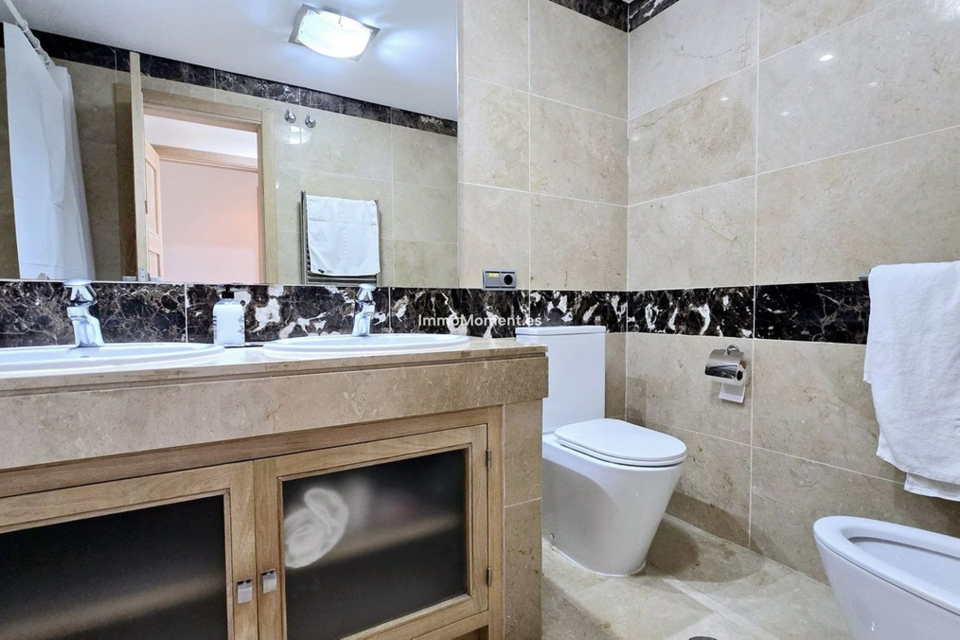 Resale - Apartment - Manilva - La Duquesa