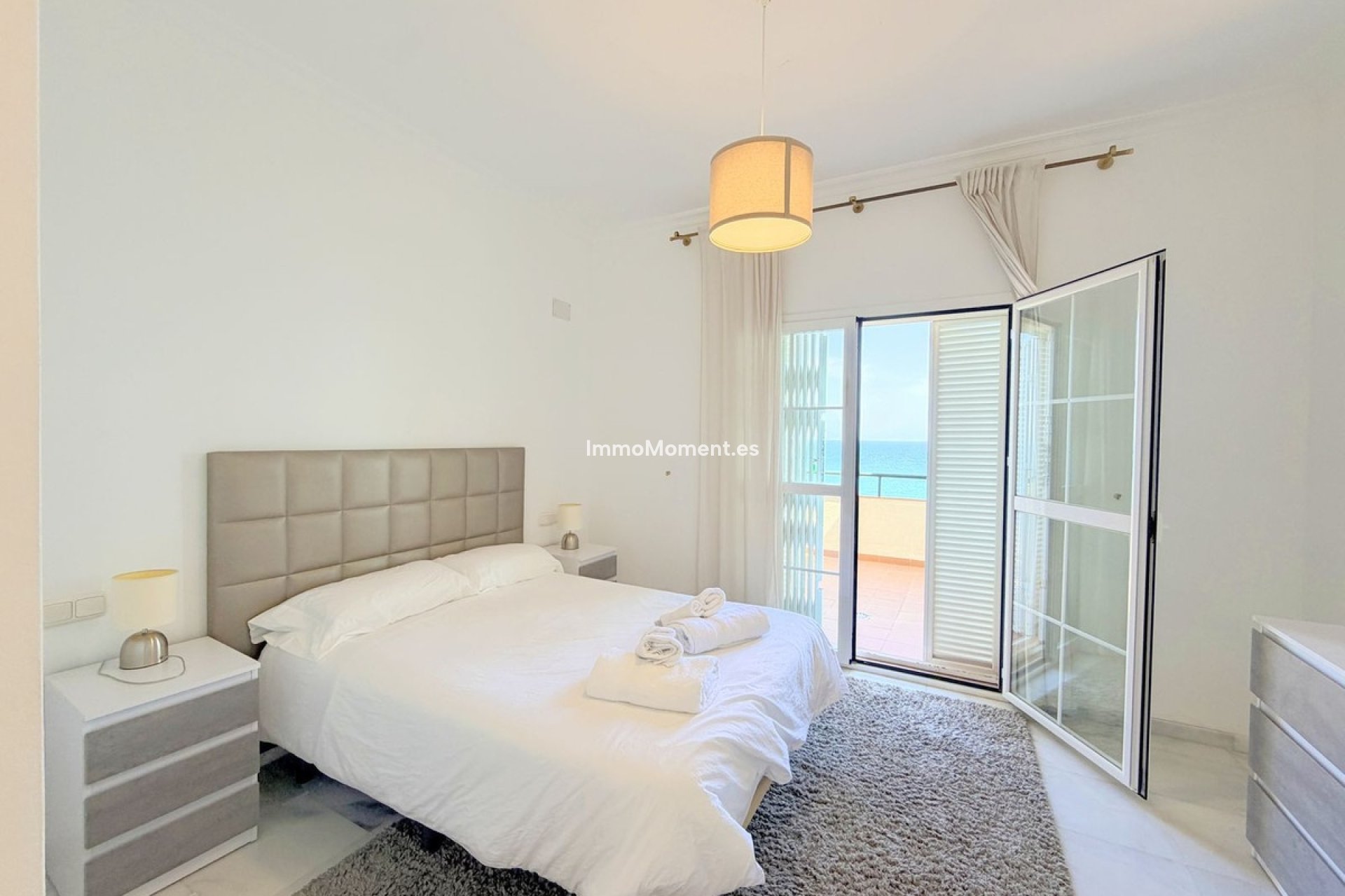 Resale - Apartment - Manilva - La Duquesa