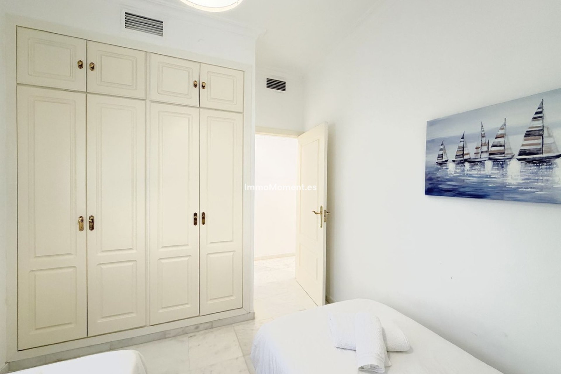Resale - Apartment - Manilva - La Duquesa