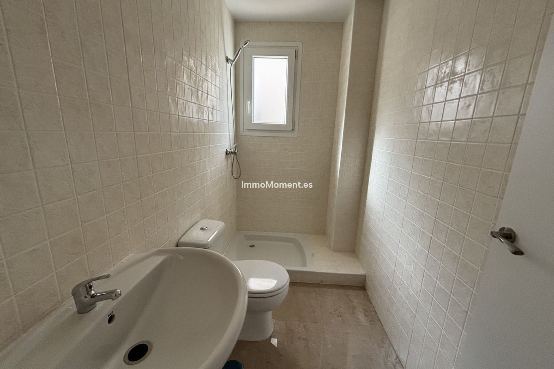 Resale - Apartment - Manilva - La Duquesa