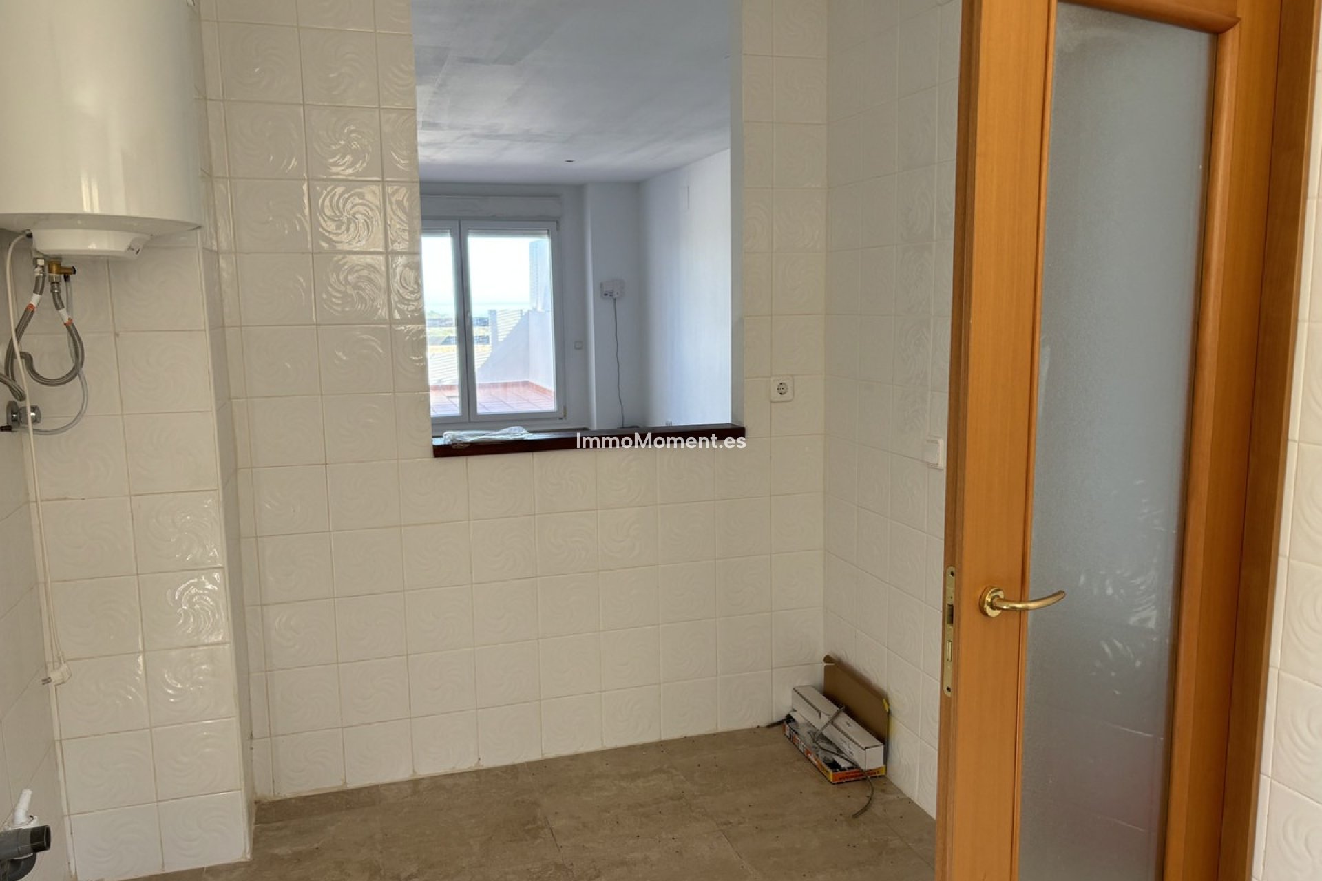 Resale - Apartment - Manilva - La Duquesa