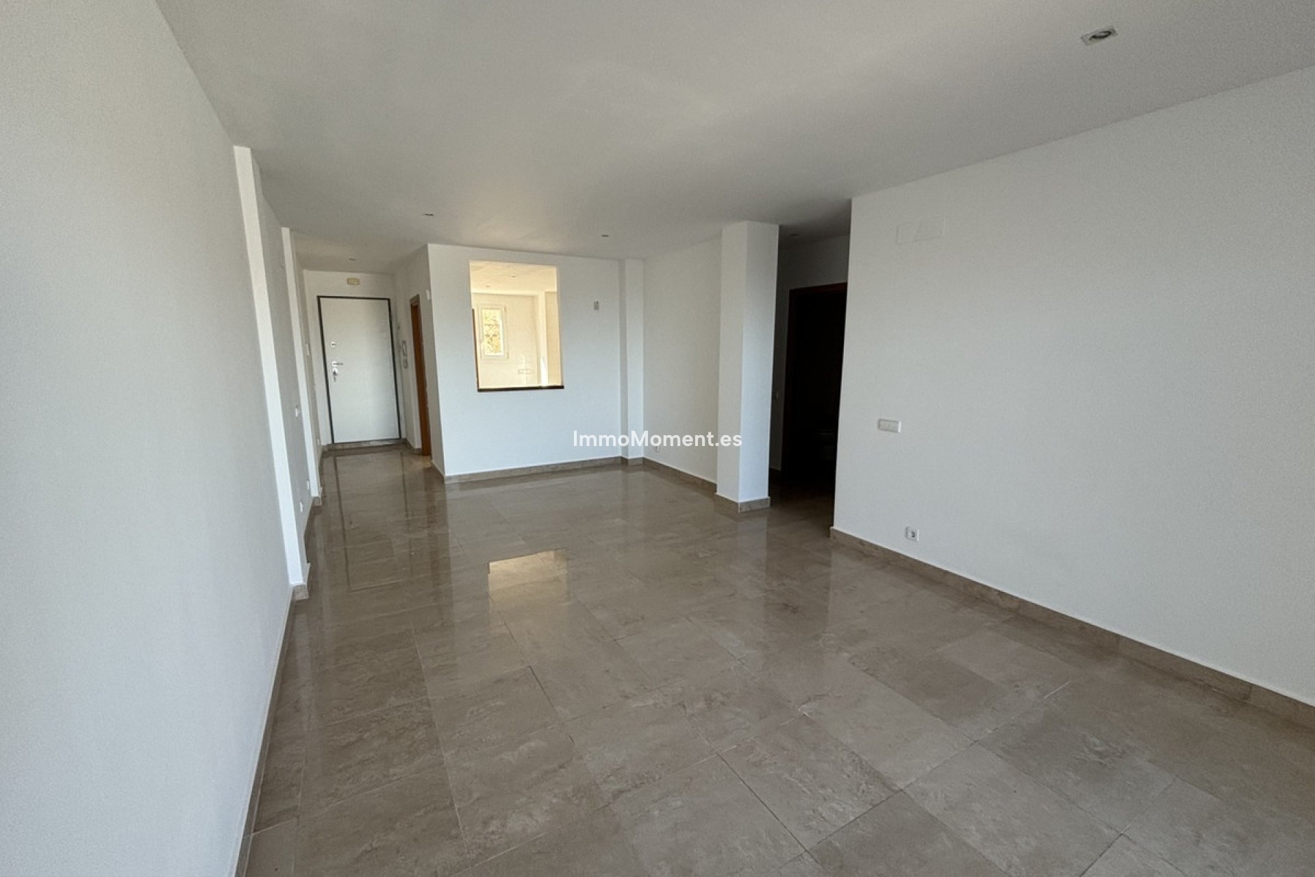 Resale - Apartment - Manilva - La Duquesa