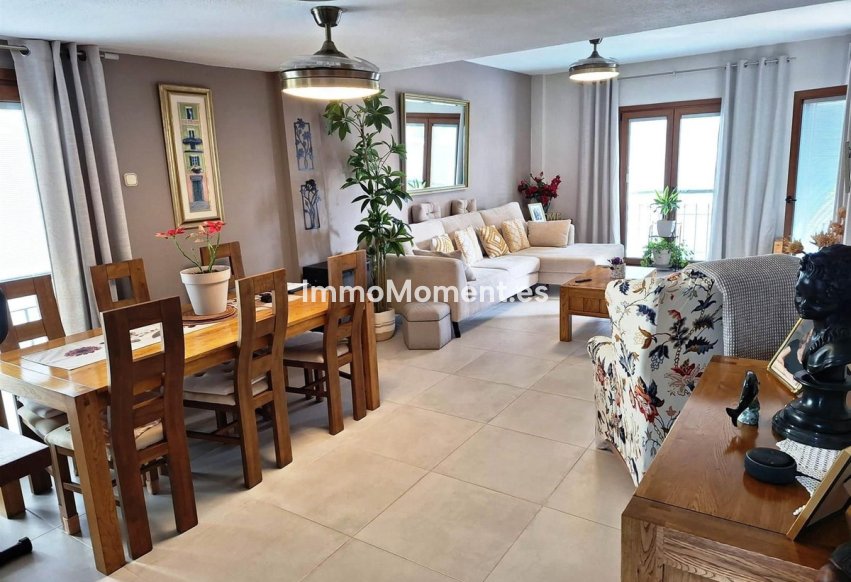 Resale - Apartment - Manilva - La Duquesa