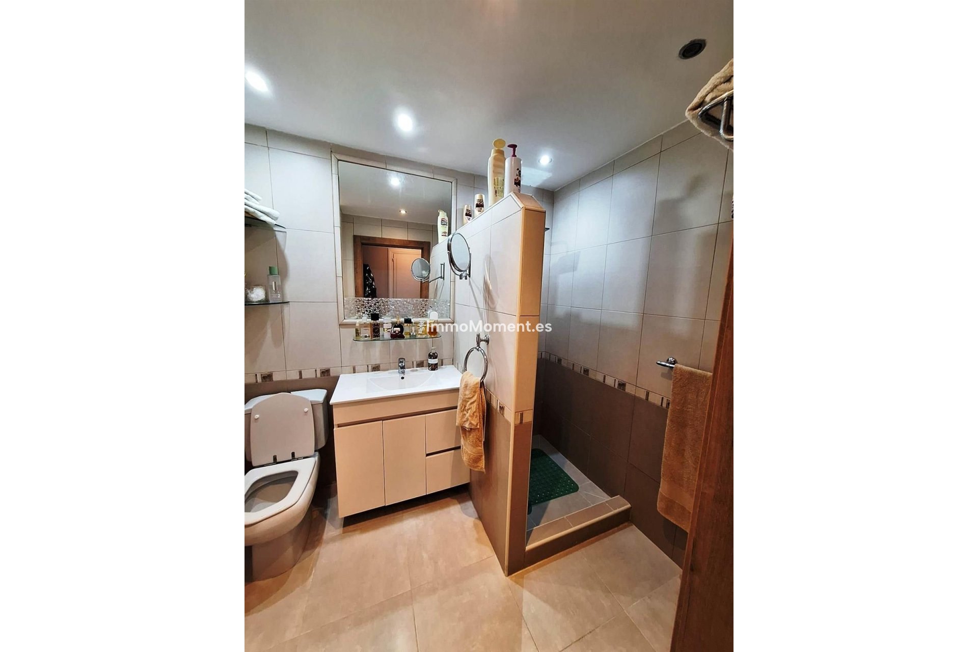 Resale - Apartment - Manilva - La Duquesa