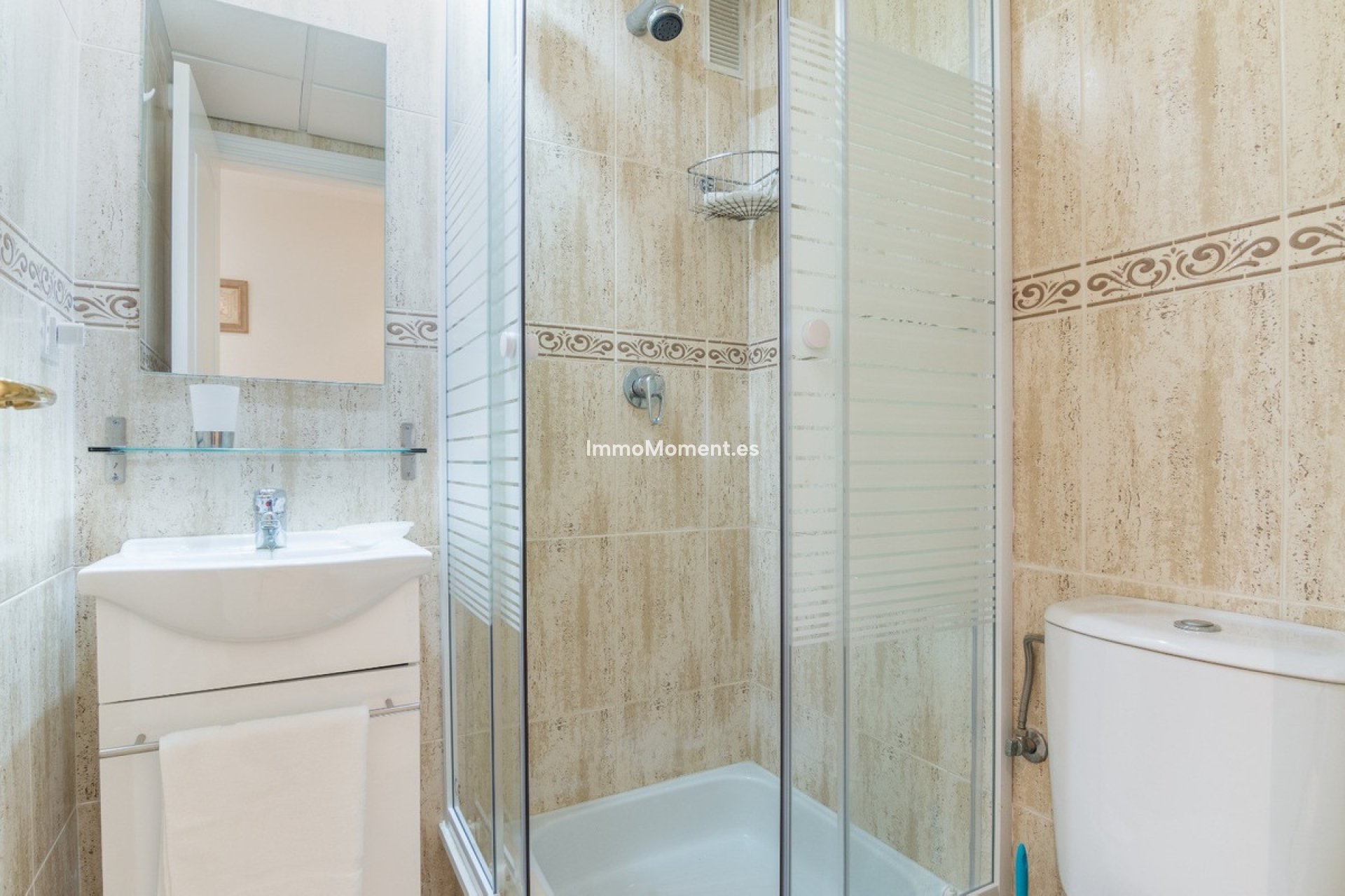 Resale - Apartment - Manilva - La Duquesa