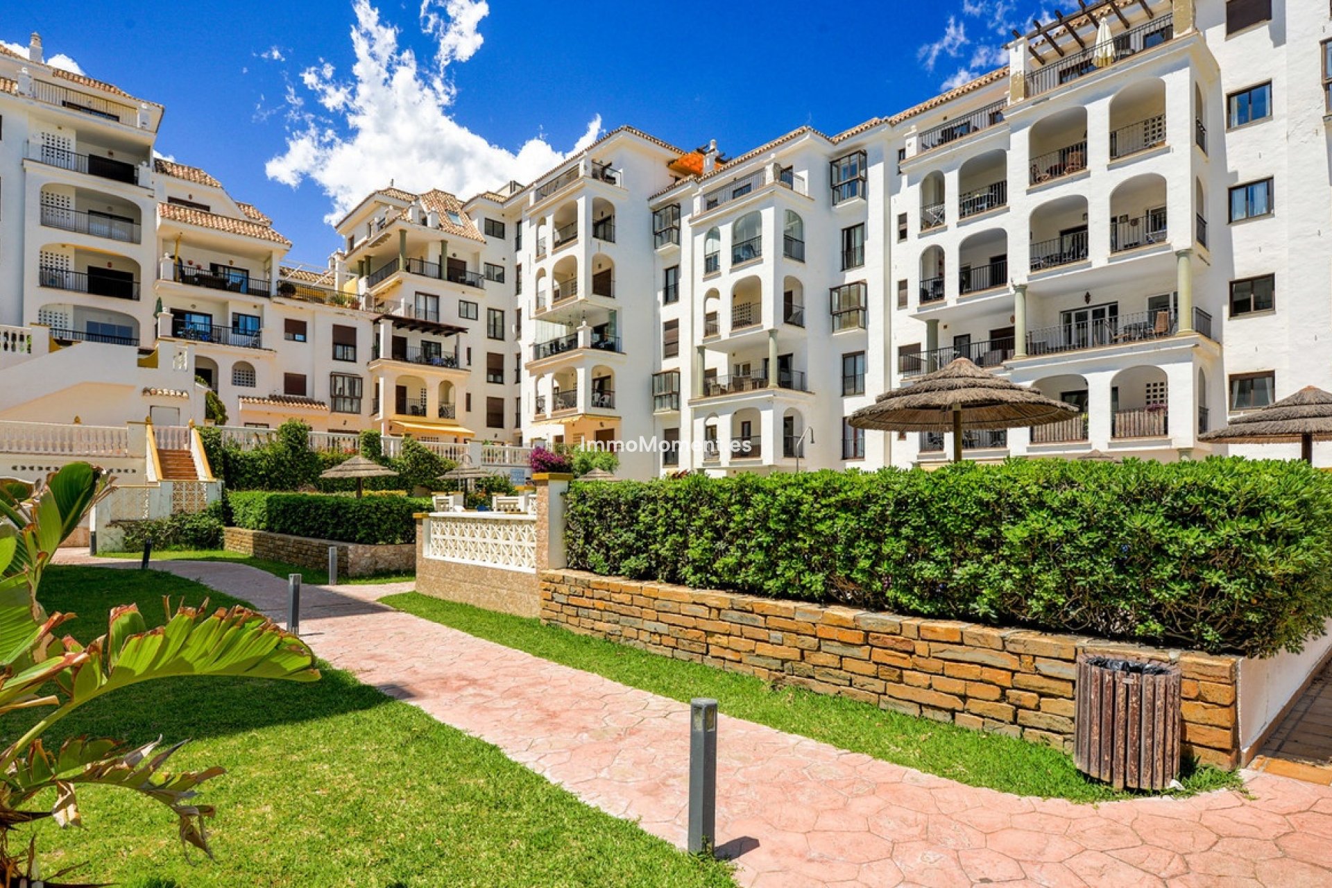 Resale - Apartment - Manilva - La Duquesa