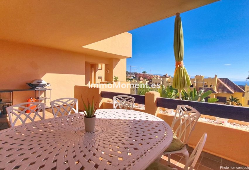 Resale - Apartment - Manilva - La Duquesa