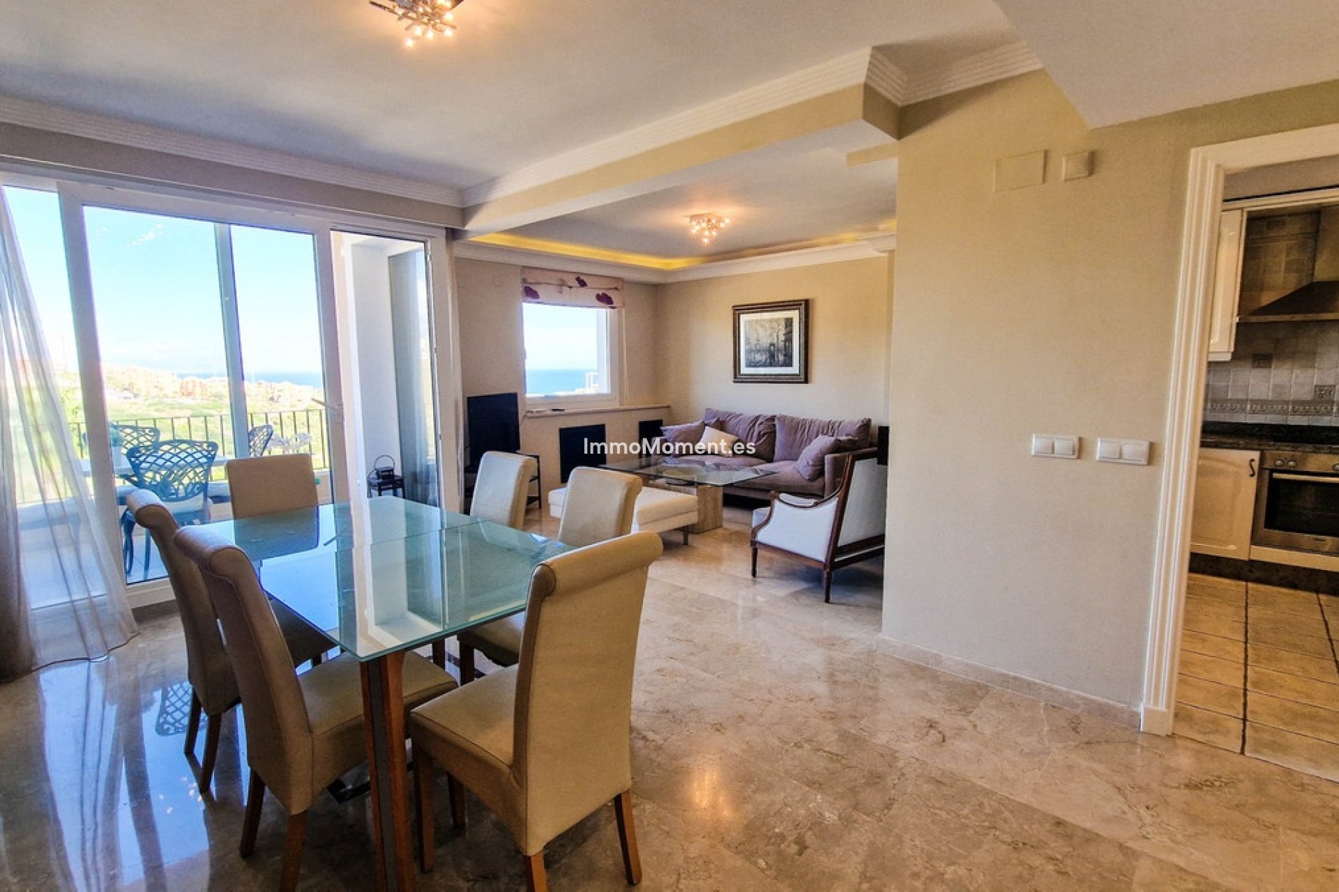 Resale - Apartment - Manilva - La Duquesa