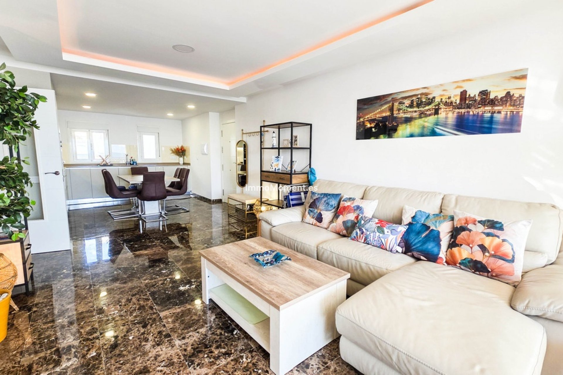 Resale - Apartment - Manilva - La Duquesa