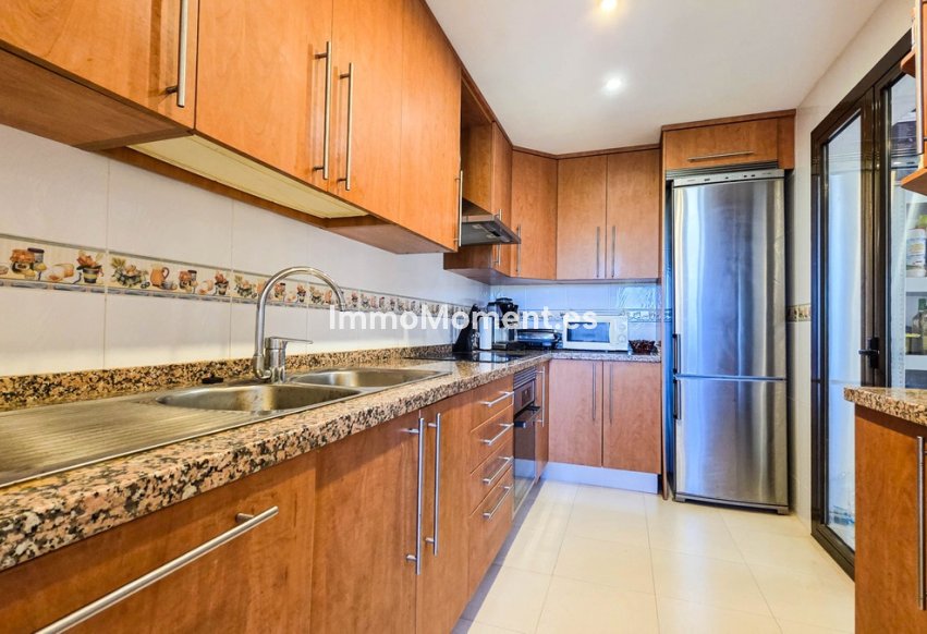 Resale - Apartment - Manilva - La Duquesa
