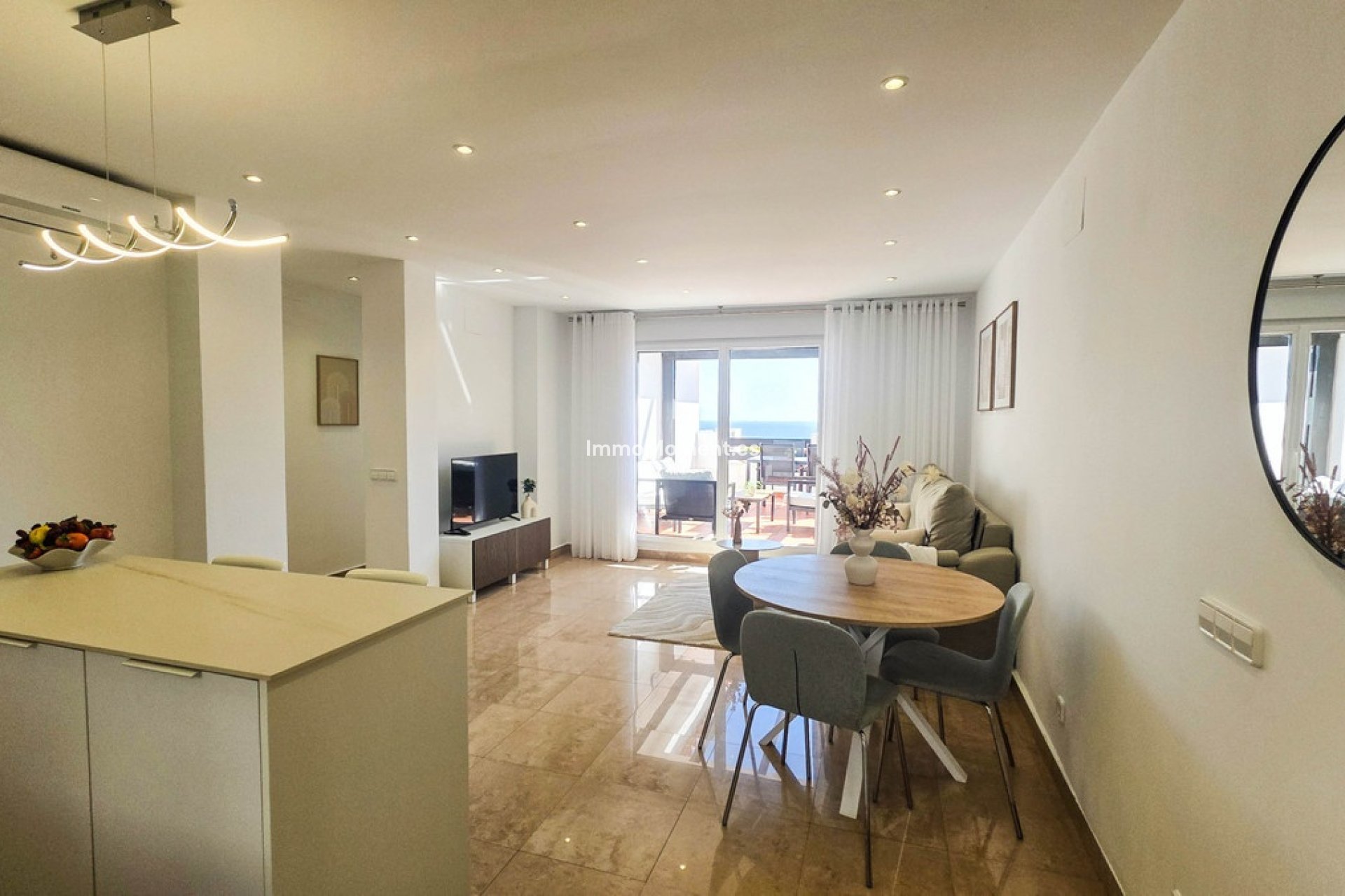 Resale - Apartment - Manilva - La Duquesa