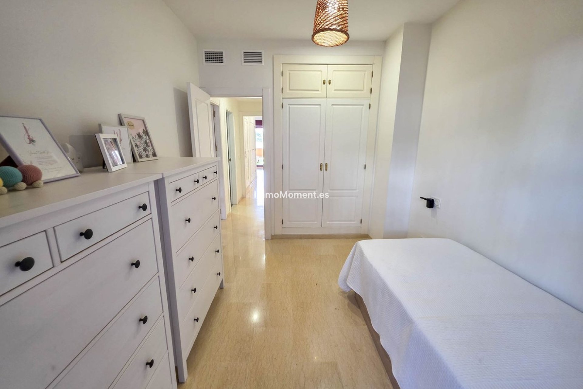 Resale - Apartment - Manilva - La Duquesa