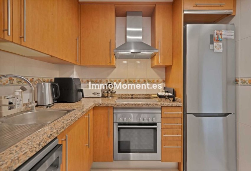 Resale - Apartment - Manilva - La Duquesa