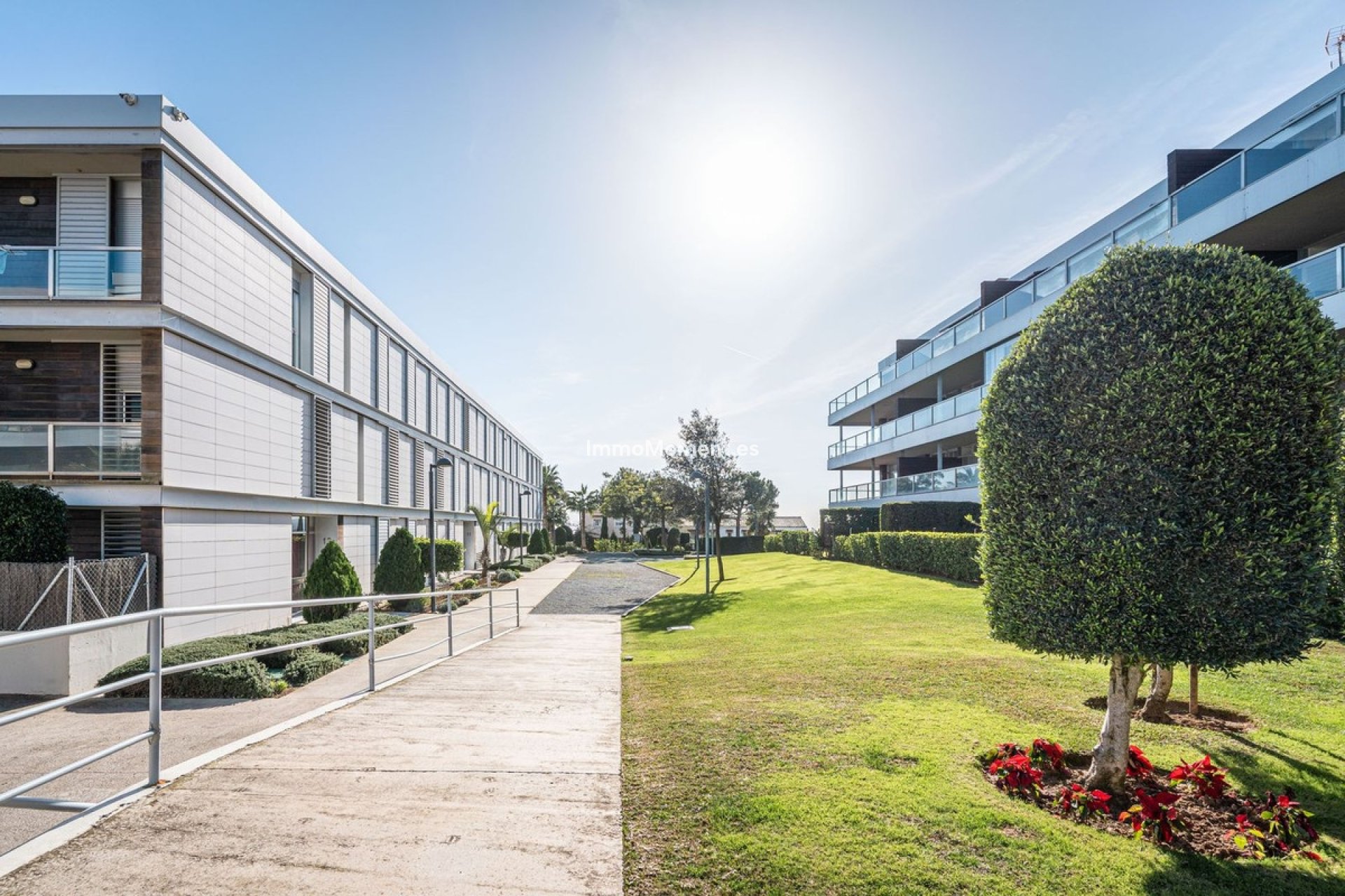 Resale - Apartment - Manilva - La Duquesa