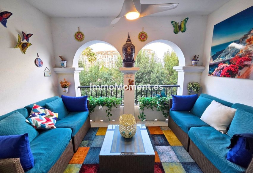 Resale - Apartment - Manilva - La Duquesa