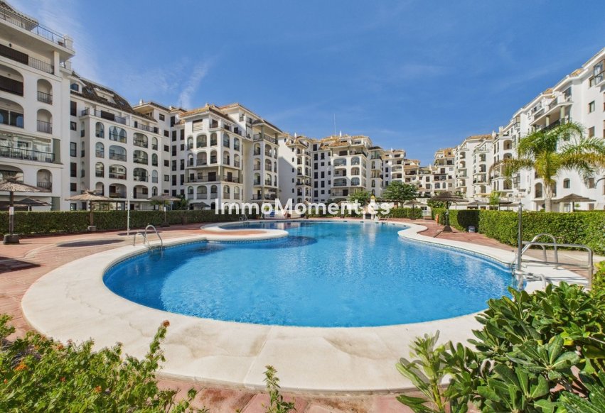 Resale - Apartment - Manilva - La Duquesa