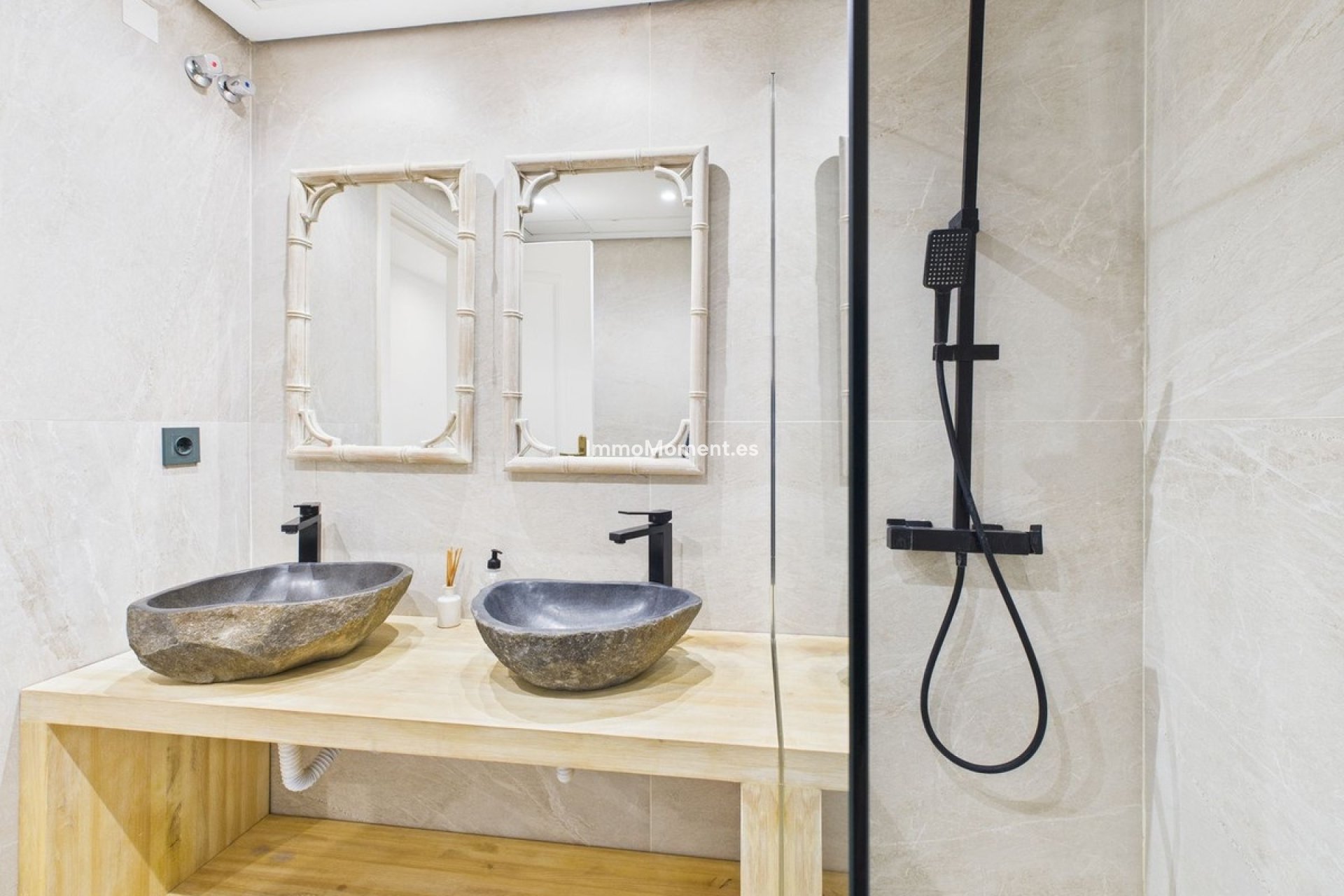 Resale - Apartment - Manilva - La Duquesa