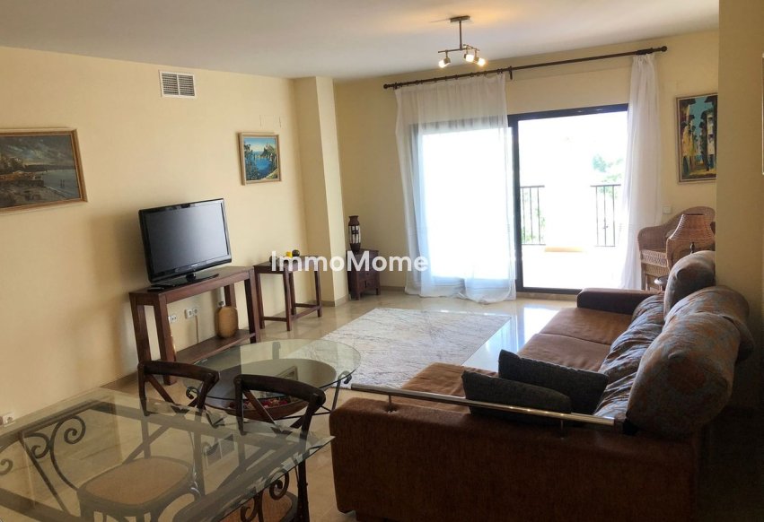 Resale - Apartment - Manilva - La Duquesa